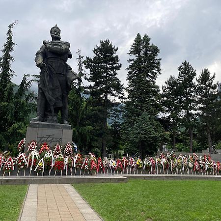 Appartamento Panorama-М Vratsa Esterno foto