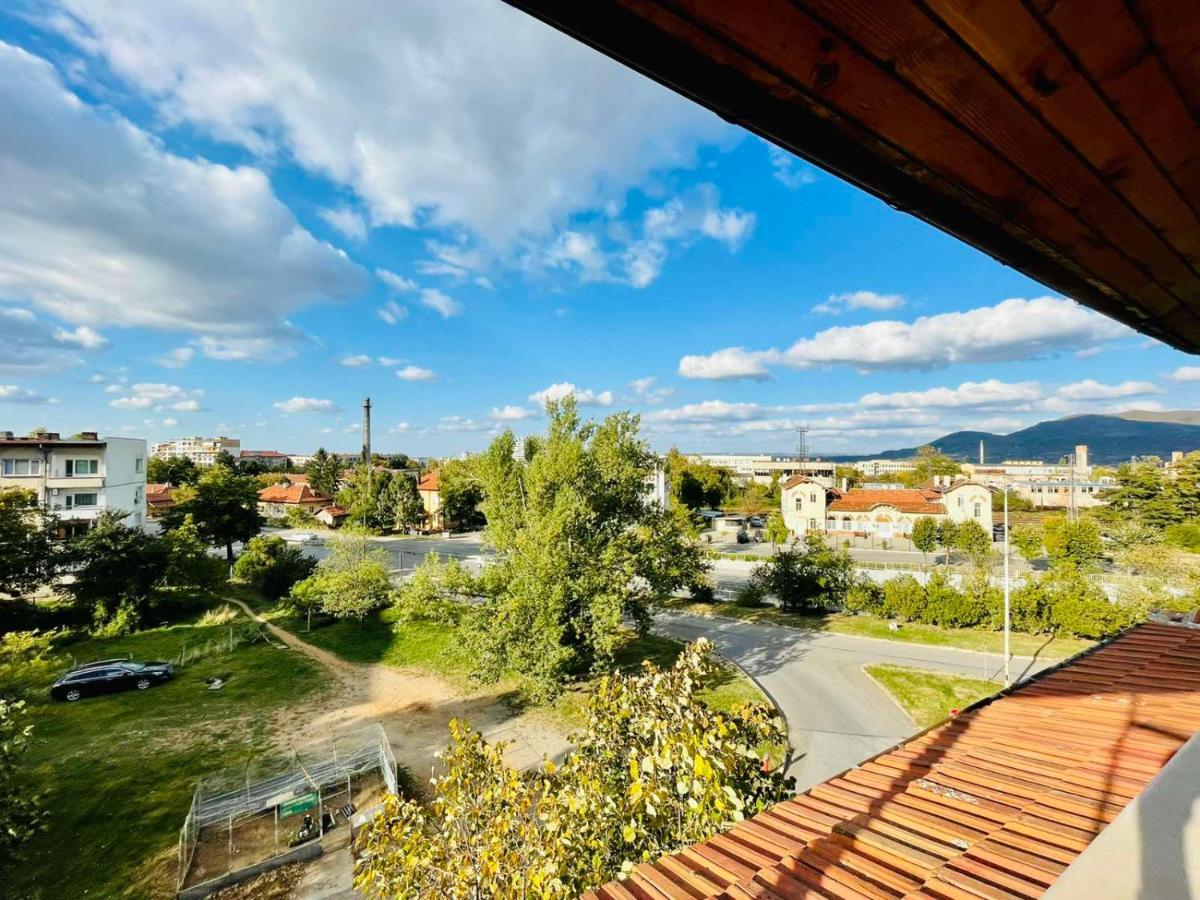 Appartamento Panorama-М Vratsa Esterno foto