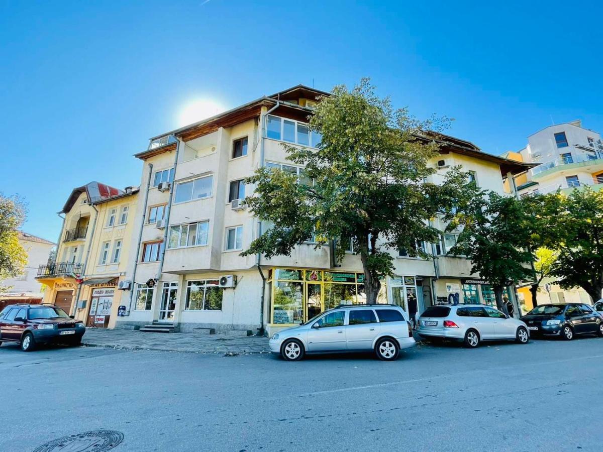 Appartamento Panorama-М Vratsa Esterno foto