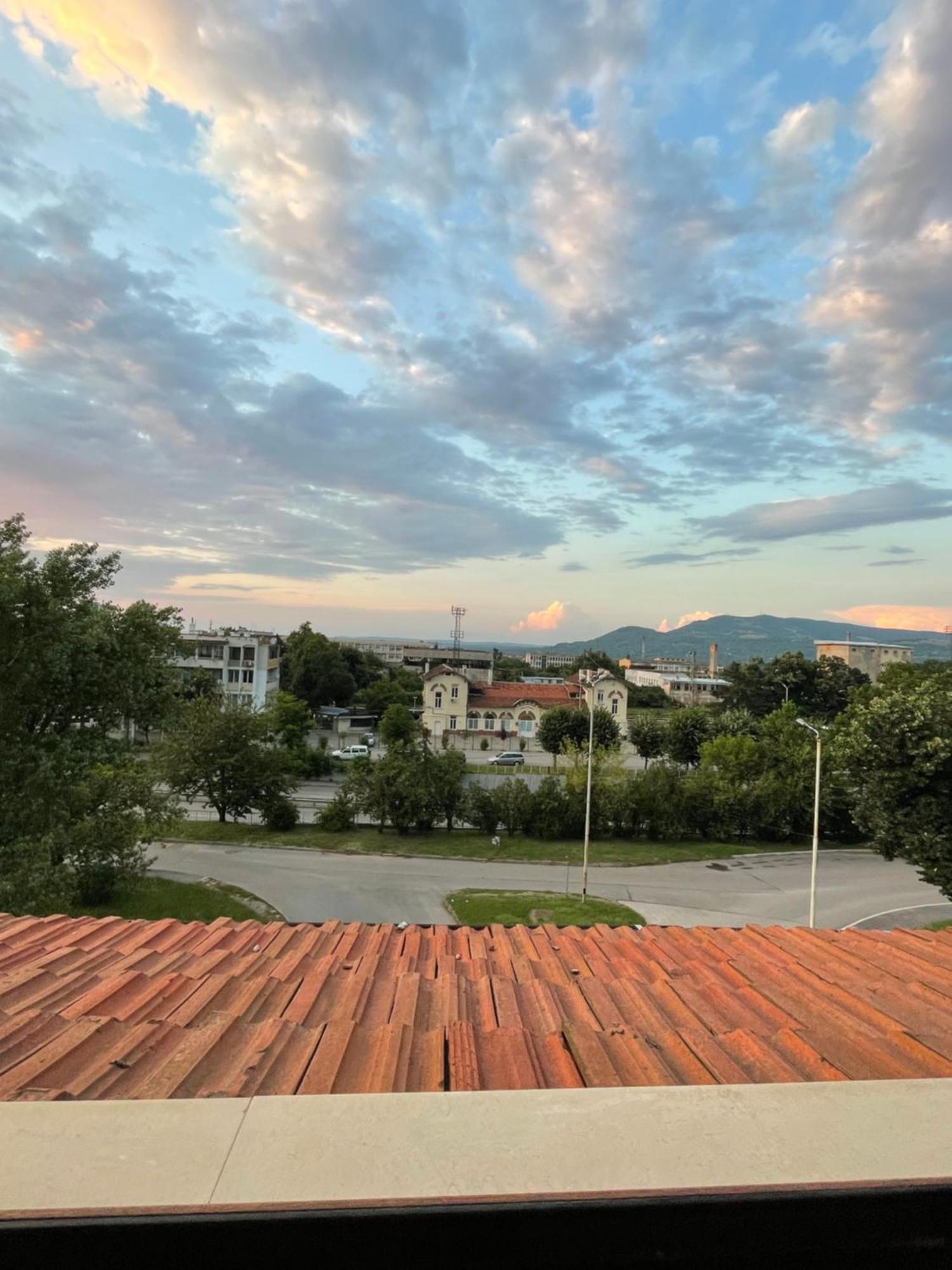 Appartamento Panorama-М Vratsa Esterno foto